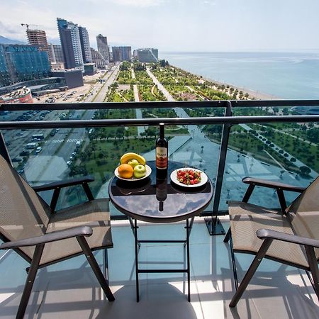 Your Beach Tower Batumi Rum bild
